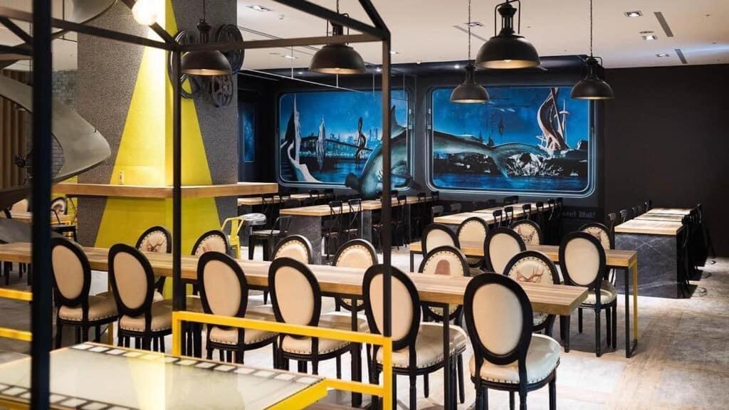 Ningcui Business Hotel Taichung Exterior photo